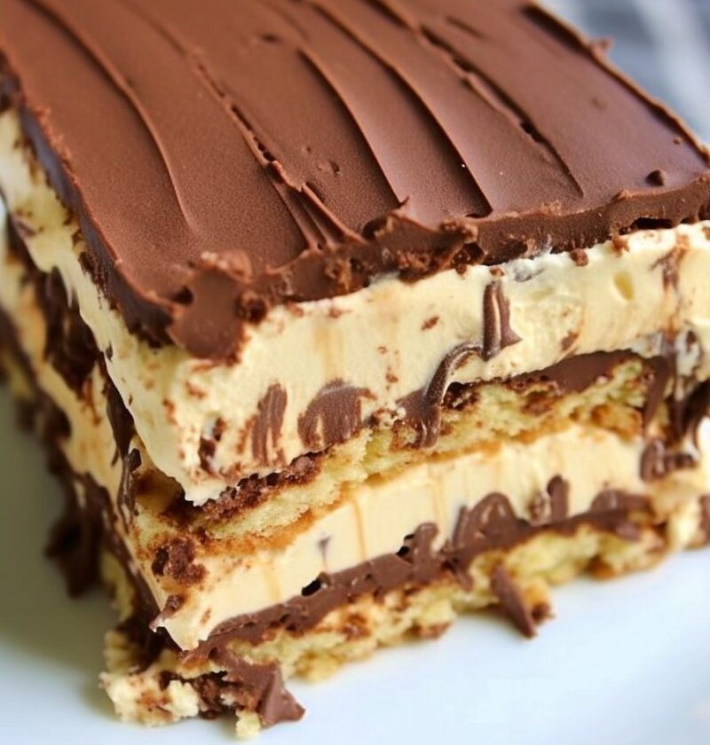 NO BAKE PEANUT BUTTER ECLAIR CAKE