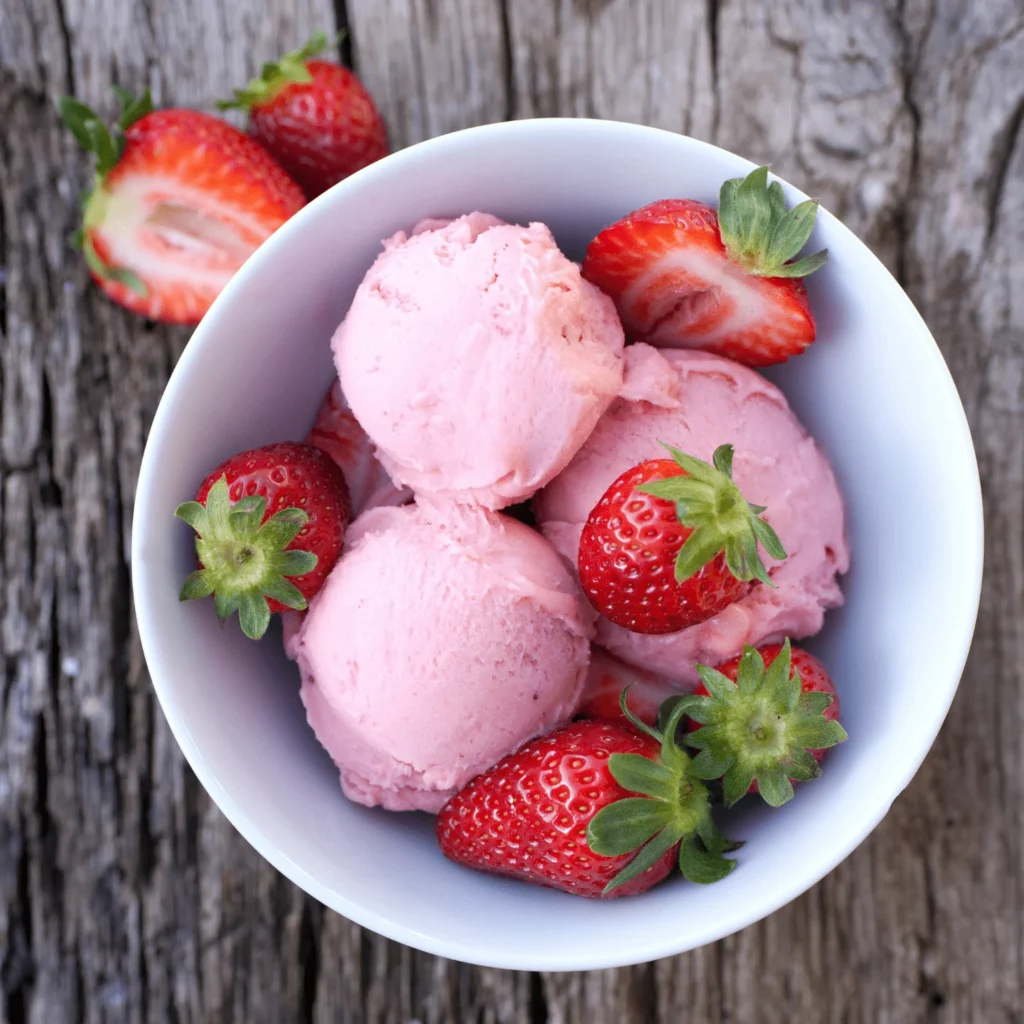 Refreshing Homemade ice cream 3 strawberry